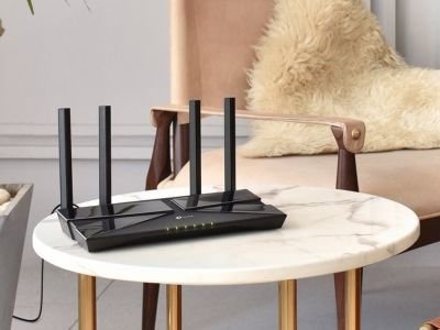 Neural network taught to track people through walls using Wi-Fi